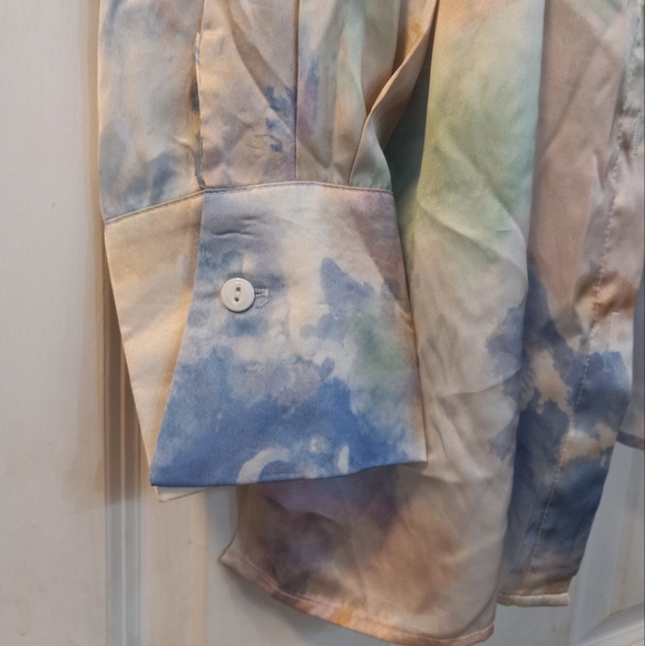 Time After Time Slouchy,  Ophelia 2 Piece Satin Crop Top And Button sz L,tie Dye - Picture 6 of 11